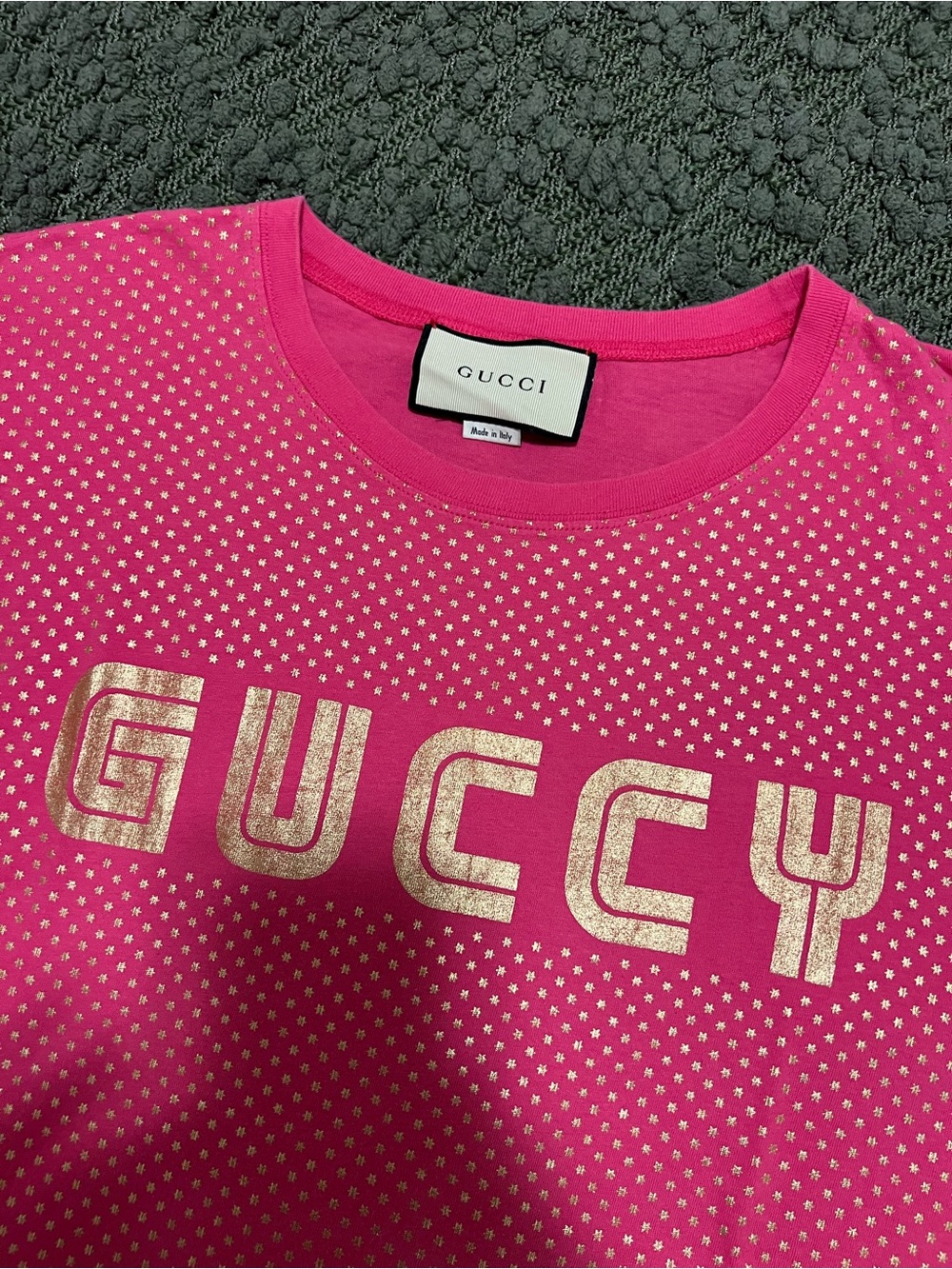 Gucci Pink Metallic Logo T-Shirt Gold Print Oversized XS Made in Italy